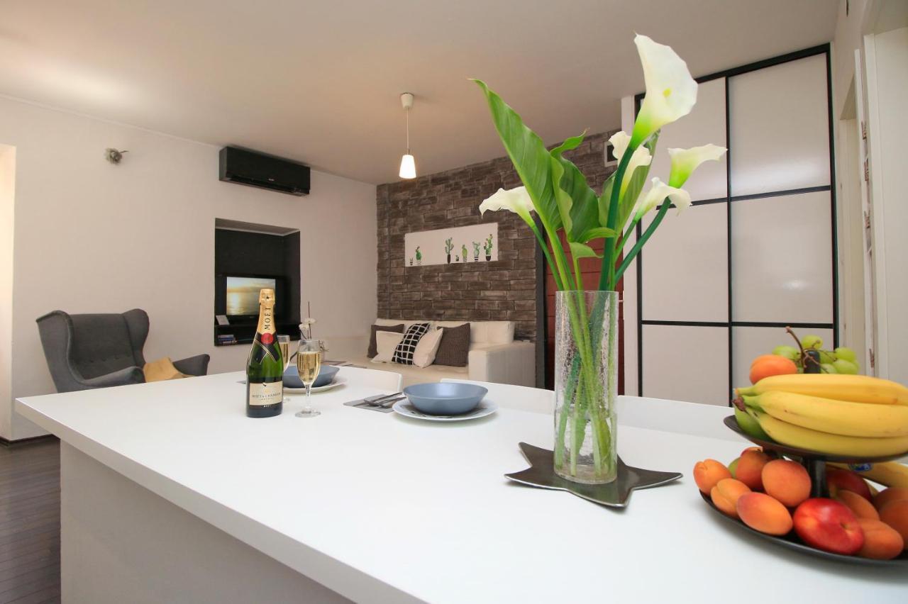 Carrera Corner Apartment Rovinj Buitenkant foto